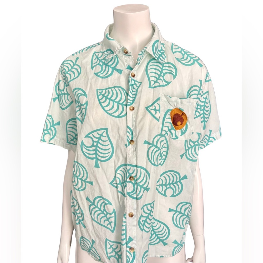 Animal Crossing Tom Leaf Print Shirt